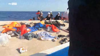 Nuovo naufragio di profughi nel Mediterraneo, vittime e dispersi