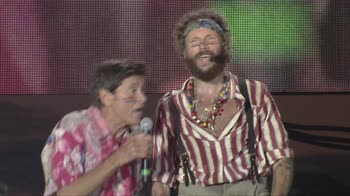 Jova Beach Party, la prima serata a Marina di Ravenna