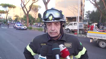 ERROR! Incendio Roma, fiamme in vari autodemolitori, palazzi evacuati