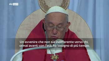 Il Papa in Canada: "Non si ripeta la storia di violenza verso gli indigeni"