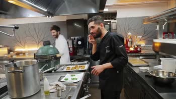 Alessandro Borghese Celebrity Chef: polpette in pentola