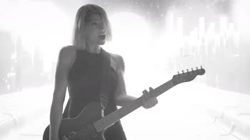 Zois omaggiano Roberto Roversi: Operaia Casalinga Contadina