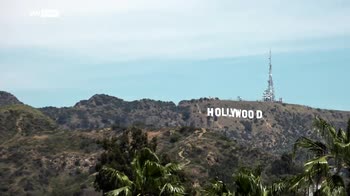 Hollywood sign, la celebre scritta si rif� il look
