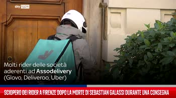 Sciopero dei rider a Firenze dopo la morte di Sebastian Galassi durante una consegna