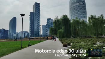 NOW, il test dei video di Motorola edge 30 ultra