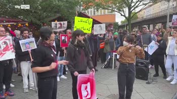 Iran, governo reprime proteste nel giorno della fine del lutto per Mahsa Amini