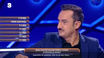 100% Italia: doppiaggi, politici filastrocche