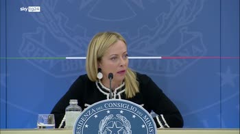 ERROR! Migranti, Meloni: colpita da aggressivit� governo francese