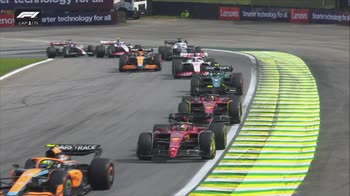 Partenza e incidente Magnussen