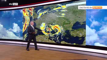 Meteo: allerta meteo con rovesci sparsi specie al Centro-Sud