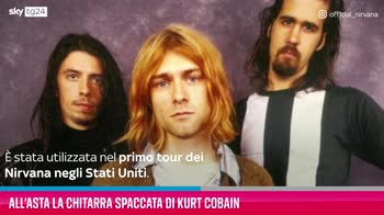 VIDEO All'asta la chitarra spaccata di Kurt Cobain