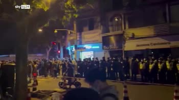 Covid Cina, aumentano contagi e proteste lockdown