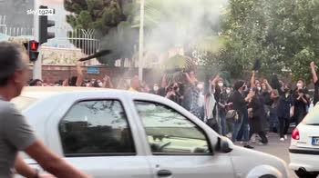 Proteste in Iran, paese in sciopero contro il regime