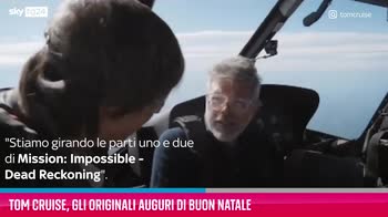 VIDEO Tom Cruise, gli originali auguri di Buon Natale