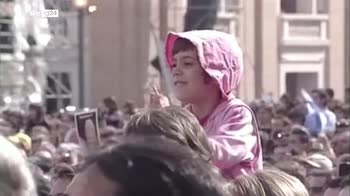 Papa Bergoglio rivela: Ratzinger � molto malato, preghiamo per lui