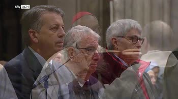 ERROR! Ratzinger malato, la messa nella Basilica di San Giovanni in Laterano