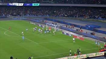 Napoli schianta Juventus 5-1, azzurri a +10 in classifica