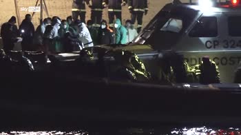 Migranti, dieci morti in diversi naufragi, Seaeye 4 verso Pesaro
