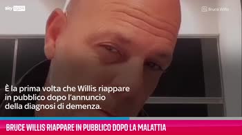 VIDEO Bruce Willis riappare in pubblico dopo la malattia