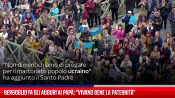 Bergoglio fa gli auguri ai pap�: "Vivano bene la paternit�"