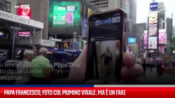 Papa, foto col piumino diventa virale sul web ma � un fake