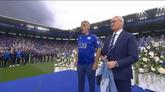 Leicester made in Italy, Bocelli canta al King Power Stadium