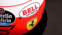 Leclerc, il casco celebra il primo trionfo Ferrari del '51