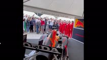 Italia campione, la Red Bull suona l'Inno... col motore