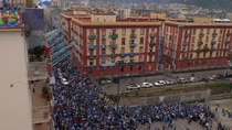 Napoli-Salernitana, l'attesa dei tifosi fuori dallo stadio