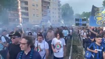 Finale Coppa Italia, corteo tifosi interisti verso lo stadio